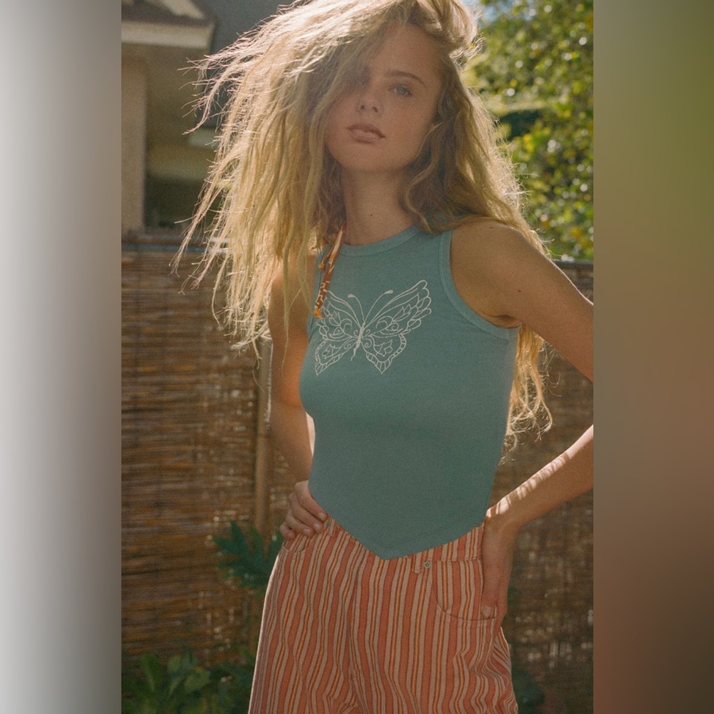Urban outfitters crop top XL